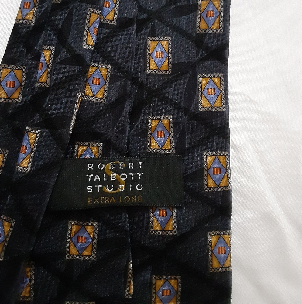 Tie Robert talbott